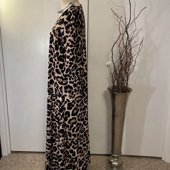 Attitudes by Renée Leopard Print Dress - Picture 3 of 7